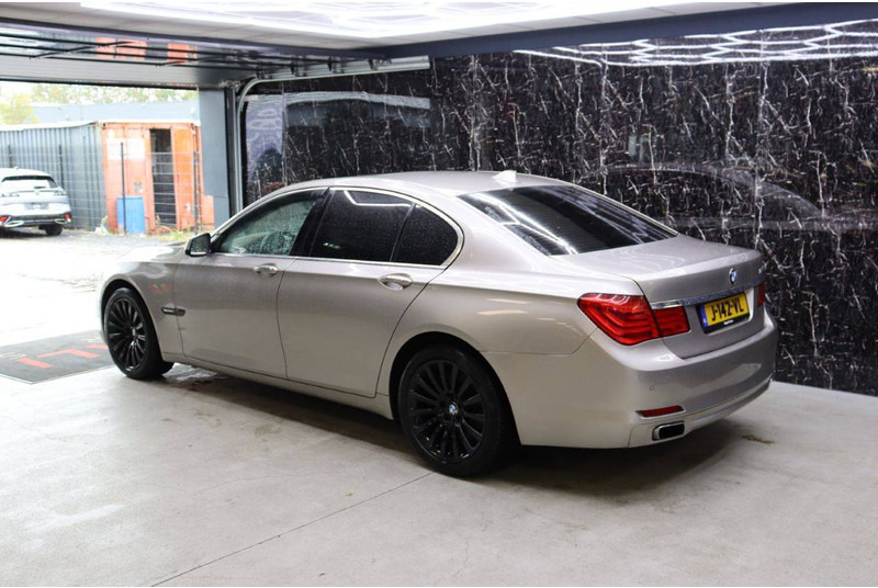 BMW 7 Serie 750i XDRIVE - Sedan: afbeelding 4 BMW 7 Serie 750i XDRIVE - Sedan: afbeelding 4