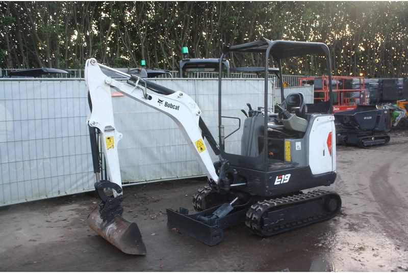 Bobcat E19 - Minigraafmachine: afbeelding 1 Bobcat E19 - Minigraafmachine: afbeelding 1