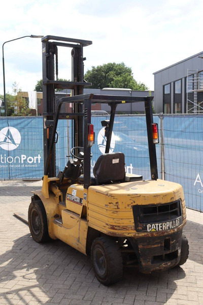 Caterpillar DP30 - Diesel heftruck: afbeelding 4 Caterpillar DP30 - Diesel heftruck: afbeelding 4