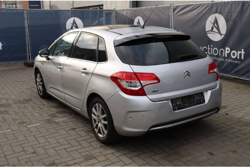 Citroën C4 - Sedan: afbeelding 5 Citroën C4 - Sedan: afbeelding 5