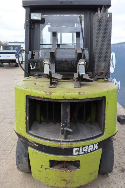 Clark GPX 40 LPG - LPG heftruck: afbeelding 4 Clark GPX 40 LPG - LPG heftruck: afbeelding 4