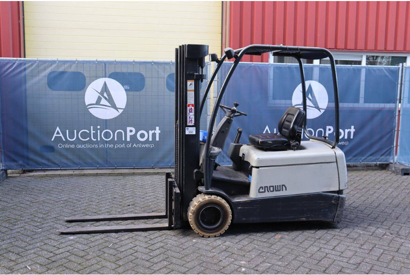 Crown SC3018 OPT3 - Elektrische heftruck: afbeelding 1 Crown SC3018 OPT3 - Elektrische heftruck: afbeelding 1
