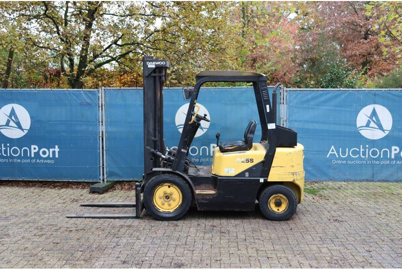 Daewoo D25-3 - Diesel heftruck: afbeelding 2 Daewoo D25-3 - Diesel heftruck: afbeelding 2