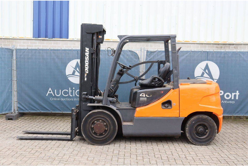 Doosan - Diesel heftruck: afbeelding 2 Doosan - Diesel heftruck: afbeelding 2