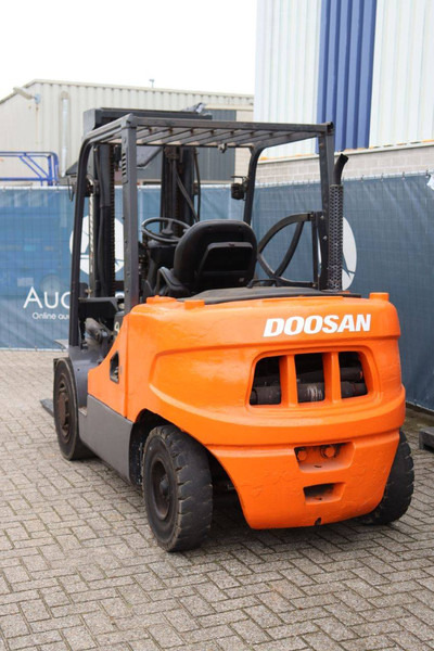 Doosan - Diesel heftruck: afbeelding 4 Doosan - Diesel heftruck: afbeelding 4