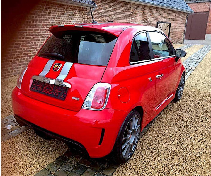 Fiat 500 Abarth Tributo Ferrari (limited 142/200) - Sedan: afbeelding 2 Fiat 500 Abarth Tributo Ferrari (limited 142/200) - Sedan: afbeelding 2
