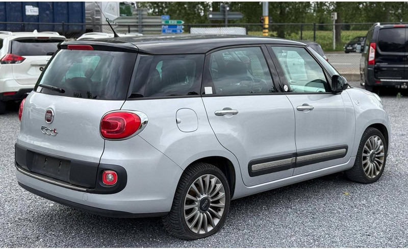 Fiat 500L (I) Living _ 1.6 MultiJet 16v - Sedan: afbeelding 3 Fiat 500L (I) Living _ 1.6 MultiJet 16v - Sedan: afbeelding 3
