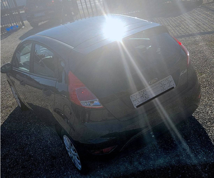 Ford Fiesta (VII - update) 1.25 - Sedan: afbeelding 4 Ford Fiesta (VII - update) 1.25 - Sedan: afbeelding 4