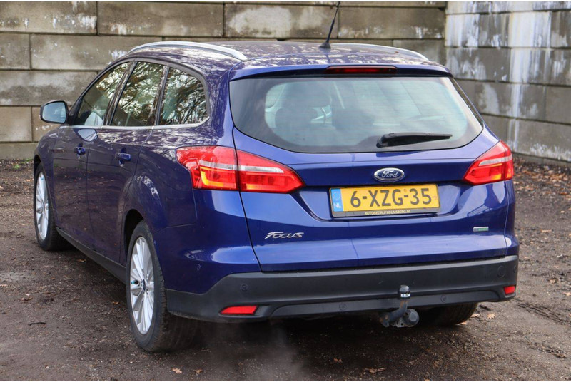 Ford Focus - Sedan: afbeelding 4 Ford Focus - Sedan: afbeelding 4