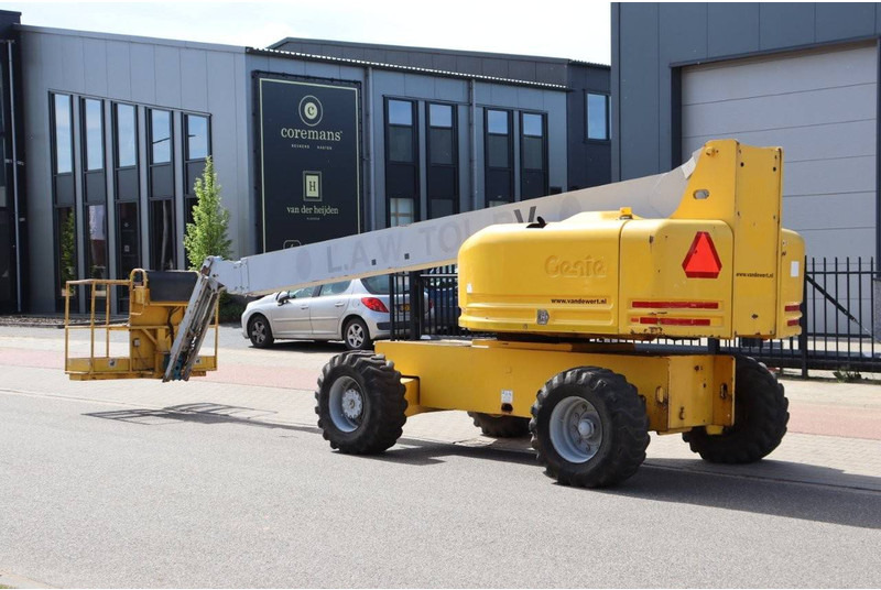 Genie S-65 - Telescoophoogwerker: afbeelding 3 Genie S-65 - Telescoophoogwerker: afbeelding 3