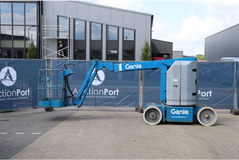 Genie Z-30-N - Knikarmhoogwerker: afbeelding 2 Genie Z-30-N - Knikarmhoogwerker: afbeelding 2