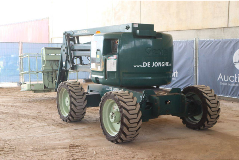 Genie Z-45/25 - Knikarmhoogwerker: afbeelding 4 Genie Z-45/25 - Knikarmhoogwerker: afbeelding 4