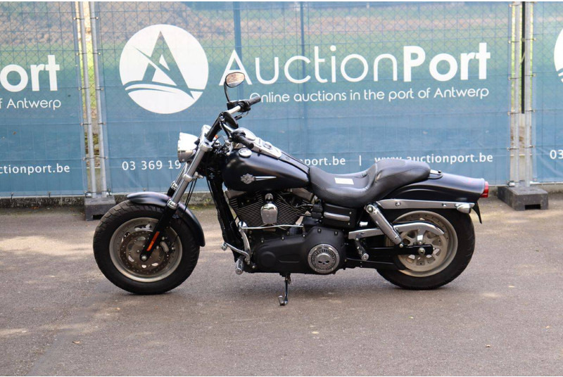 Harley-Davidson Dyna Fat Bob - Motorfiets: afbeelding 2 Harley-Davidson Dyna Fat Bob - Motorfiets: afbeelding 2