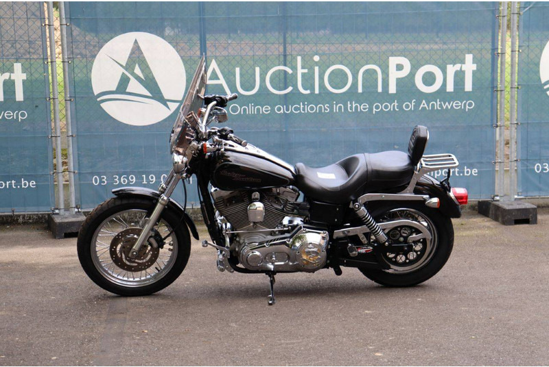 Harley-Davidson Dyna Super Glide Custom - Motorfiets: afbeelding 1 Harley-Davidson Dyna Super Glide Custom - Motorfiets: afbeelding 1