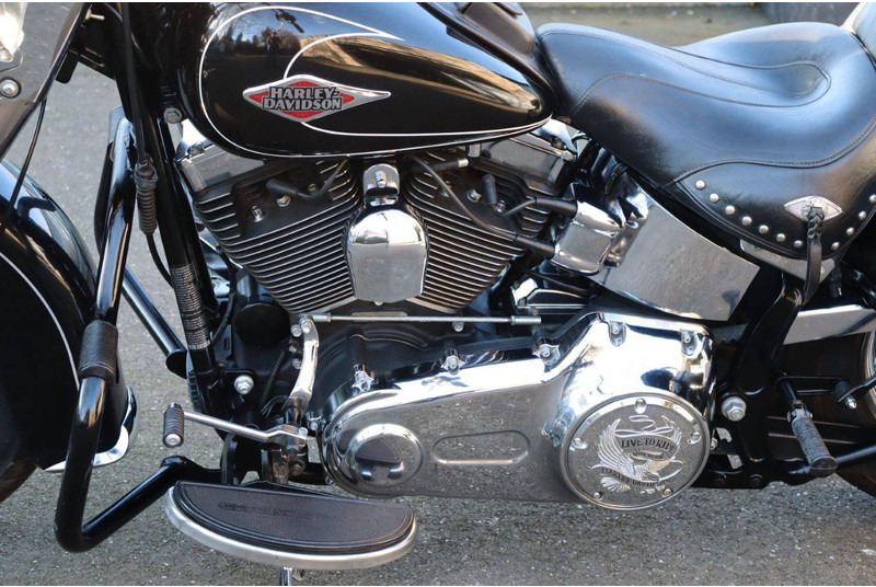 Motorfiets Harley-Davidson Heritage Softail Classic: afbeelding 16
