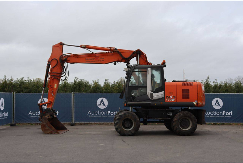 Hitachi ZX170W-3 - Mobiele graafmachine: afbeelding 2 Hitachi ZX170W-3 - Mobiele graafmachine: afbeelding 2