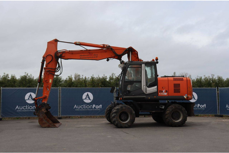 Hitachi ZX170W-3 - Mobiele graafmachine: afbeelding 1 Hitachi ZX170W-3 - Mobiele graafmachine: afbeelding 1