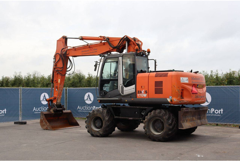 Hitachi ZX170W-3 - Mobiele graafmachine: afbeelding 4 Hitachi ZX170W-3 - Mobiele graafmachine: afbeelding 4