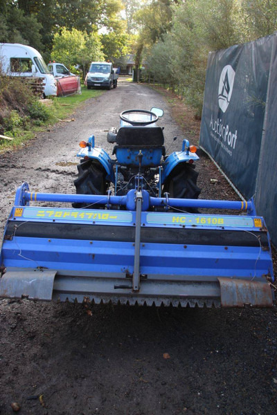 Iseki 155 - Tractor: afbeelding 4 Iseki 155 - Tractor: afbeelding 4