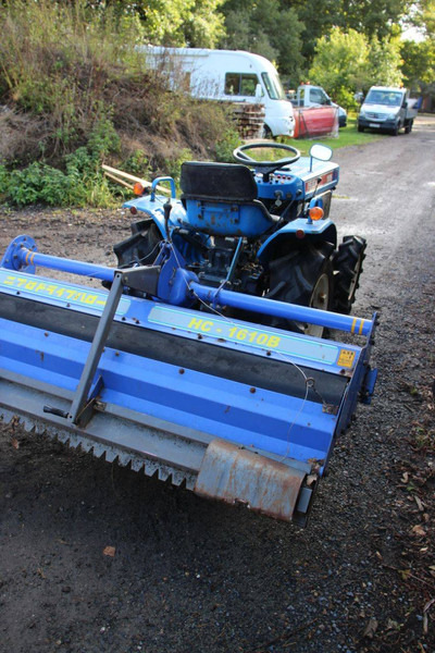 Iseki 155 - Tractor: afbeelding 5 Iseki 155 - Tractor: afbeelding 5