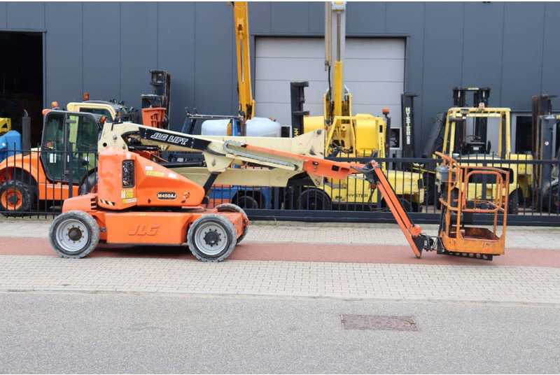 JLG M450AJ - Knikarmhoogwerker: afbeelding 2 JLG M450AJ - Knikarmhoogwerker: afbeelding 2