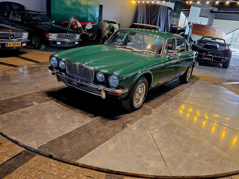 Jaguar XJ (series II) 4.2 Automatic - Sedan: afbeelding 1 Jaguar XJ (series II) 4.2 Automatic - Sedan: afbeelding 1