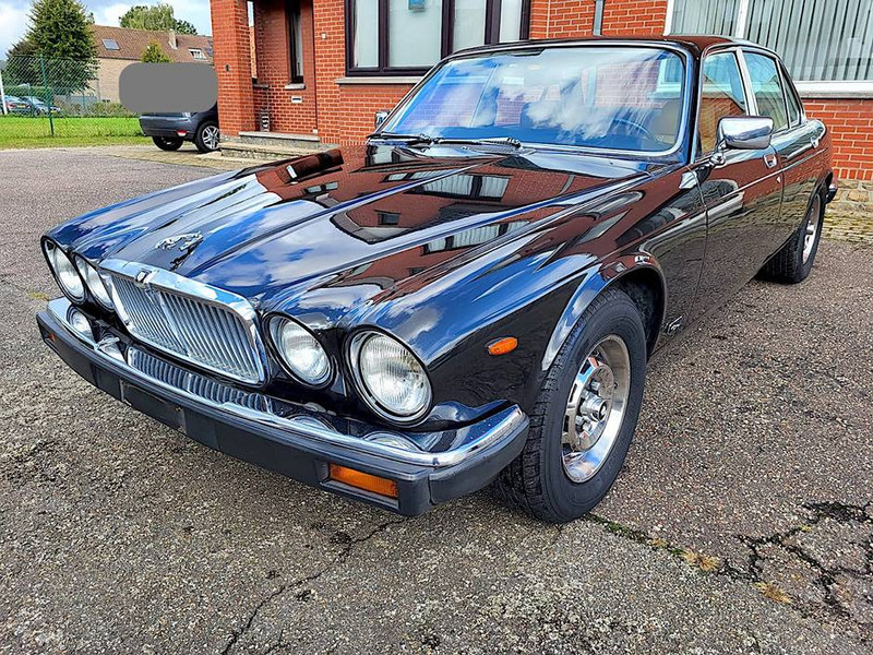 Jaguar 'XJ (series III) 6 _ 4.2 Manual 5-Speed - Sedan: afbeelding 1 Jaguar 'XJ (series III) 6 _ 4.2 Manual 5-Speed - Sedan: afbeelding 1
