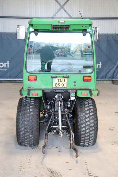 John Deere 2320 - Tractor: afbeelding 5 John Deere 2320 - Tractor: afbeelding 5