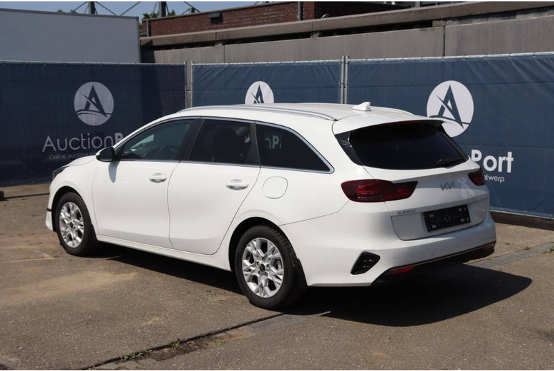 Kia Ceed Sportswagon - Sedan: afbeelding 4 Kia Ceed Sportswagon - Sedan: afbeelding 4