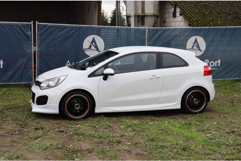 Kia Rio - Sedan: afbeelding 1 Kia Rio - Sedan: afbeelding 1