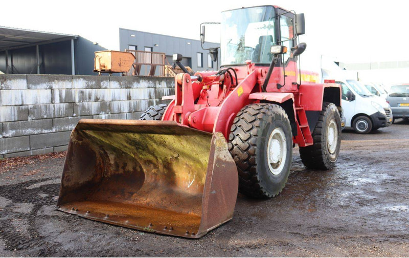 Wiellader Komatsu WA 270-3: afbeelding 9