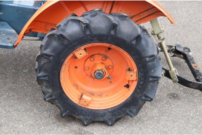Tractor Kubota B5001: afbeelding 17