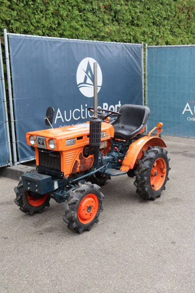 Tractor Kubota B5001: afbeelding 9