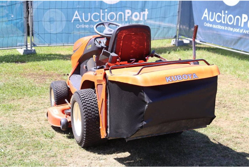 Kubota GR2120 - Gazonmaaier: afbeelding 4 Kubota GR2120 - Gazonmaaier: afbeelding 4