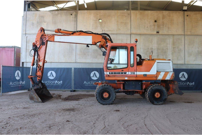 Liebherr A316 - Mobiele graafmachine: afbeelding 2 Liebherr A316 - Mobiele graafmachine: afbeelding 2