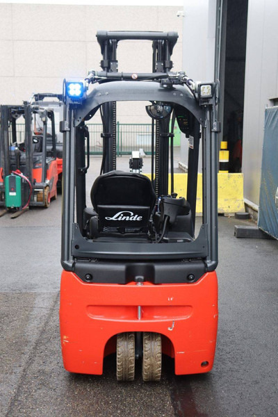 Linde E15-02 - Elektrische heftruck: afbeelding 5 Linde E15-02 - Elektrische heftruck: afbeelding 5