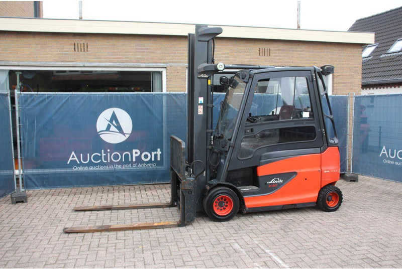 Linde E30HL-01/600 - Elektrische heftruck: afbeelding 1 Linde E30HL-01/600 - Elektrische heftruck: afbeelding 1