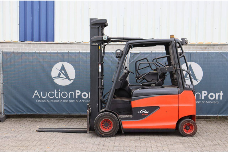 Linde E30HL-01/600 - Elektrische heftruck: afbeelding 2 Linde E30HL-01/600 - Elektrische heftruck: afbeelding 2