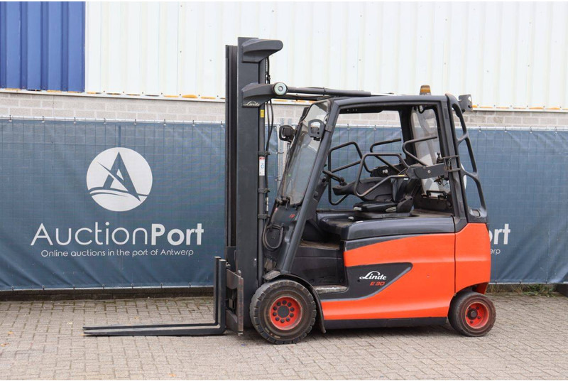 Linde E30HL-01/600 - Elektrische heftruck: afbeelding 1 Linde E30HL-01/600 - Elektrische heftruck: afbeelding 1