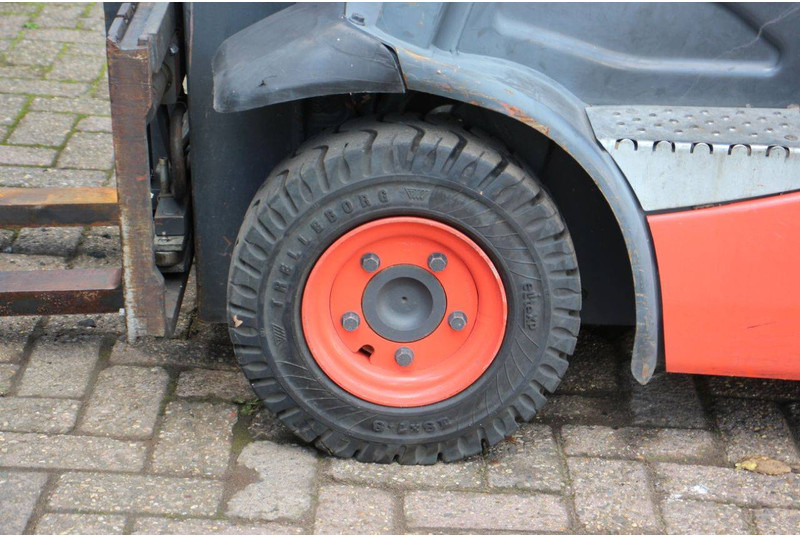 LPG heftruck Linde H14T-C1: afbeelding 15