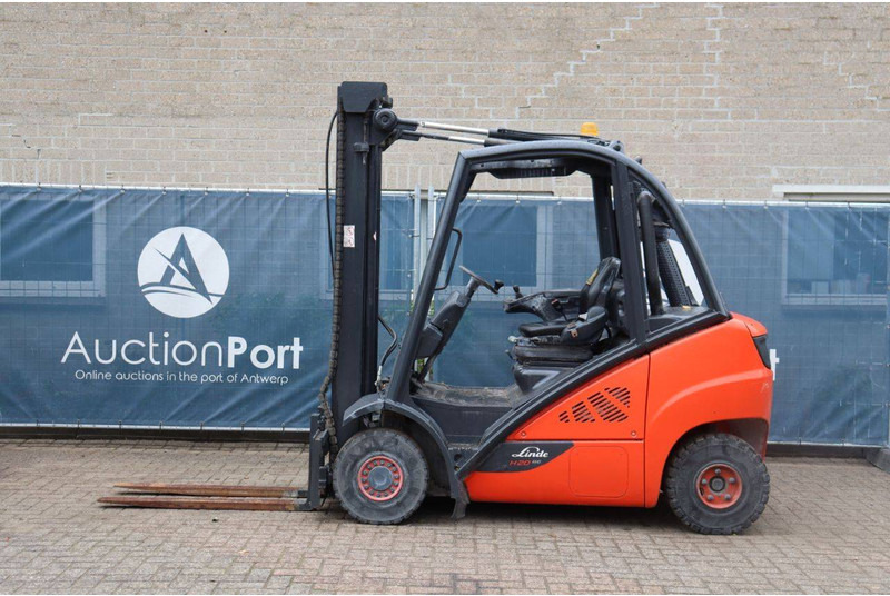 Linde H20D-02/600 - Diesel heftruck: afbeelding 2 Linde H20D-02/600 - Diesel heftruck: afbeelding 2