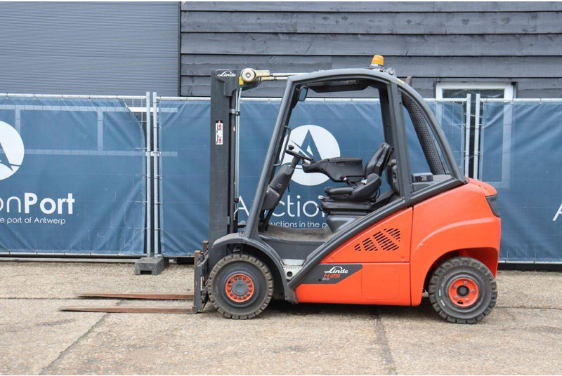 Linde H25D-02 - Diesel heftruck: afbeelding 2 Linde H25D-02 - Diesel heftruck: afbeelding 2