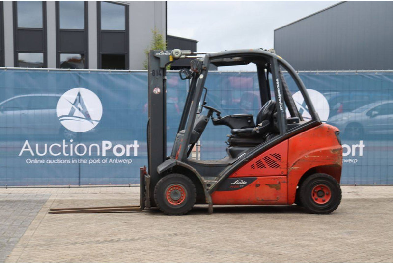 Linde H25D-02 - Diesel heftruck: afbeelding 1 Linde H25D-02 - Diesel heftruck: afbeelding 1