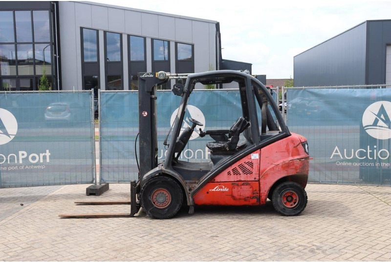 Linde H25D - Diesel heftruck: afbeelding 2 Linde H25D - Diesel heftruck: afbeelding 2