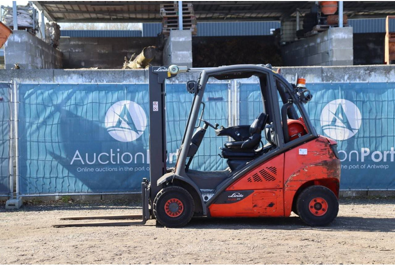 Linde H25T-02 - Diesel heftruck: afbeelding 2 Linde H25T-02 - Diesel heftruck: afbeelding 2