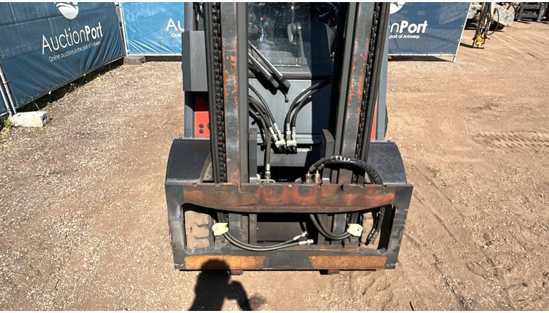 Linde H30CNG-02 - Heftruck: afbeelding 4 Linde H30CNG-02 - Heftruck: afbeelding 4