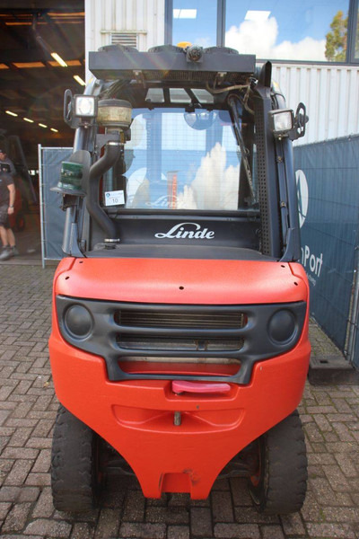 Linde H30D-02 - Diesel heftruck: afbeelding 4 Linde H30D-02 - Diesel heftruck: afbeelding 4