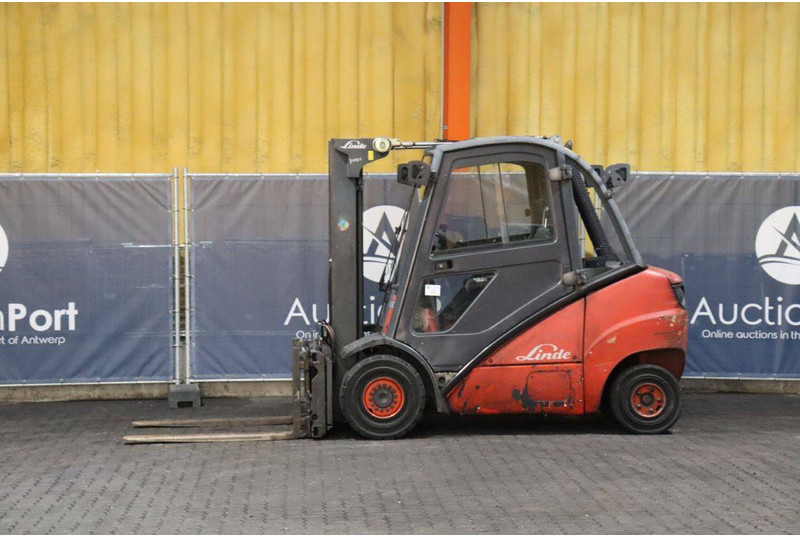 Linde H30D - Diesel heftruck: afbeelding 1 Linde H30D - Diesel heftruck: afbeelding 1