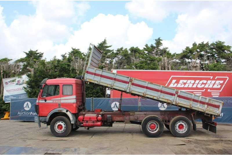 Mercedes-Benz 2435/45 - Vrachtwagen met open laadbak: afbeelding 2 Mercedes-Benz 2435/45 - Vrachtwagen met open laadbak: afbeelding 2
