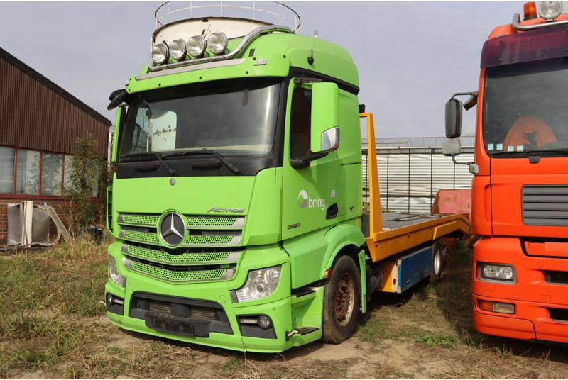 Mercedes-Benz Actros 2551 - Vrachtwagen met open laadbak: afbeelding 1 Mercedes-Benz Actros 2551 - Vrachtwagen met open laadbak: afbeelding 1